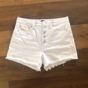 GAP White denim shorts size 8/29
